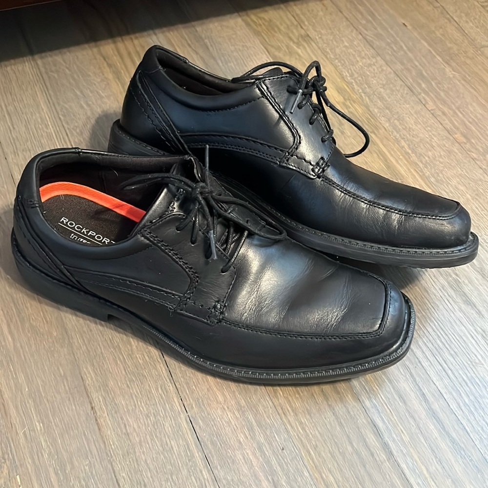 Rockport trutech black shoes